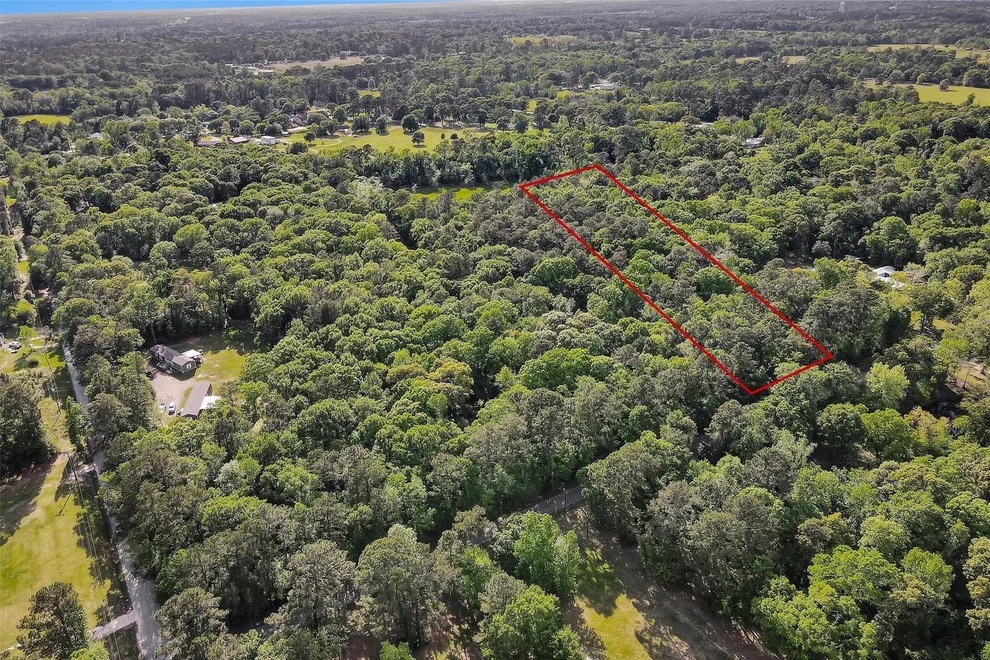 Unit for sale at 15672 Ben Wiggins, Conroe, TX 77303