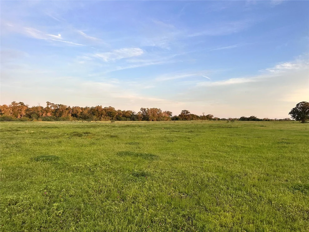 Photo of 0 Texas 97, Floresville, TX 78114