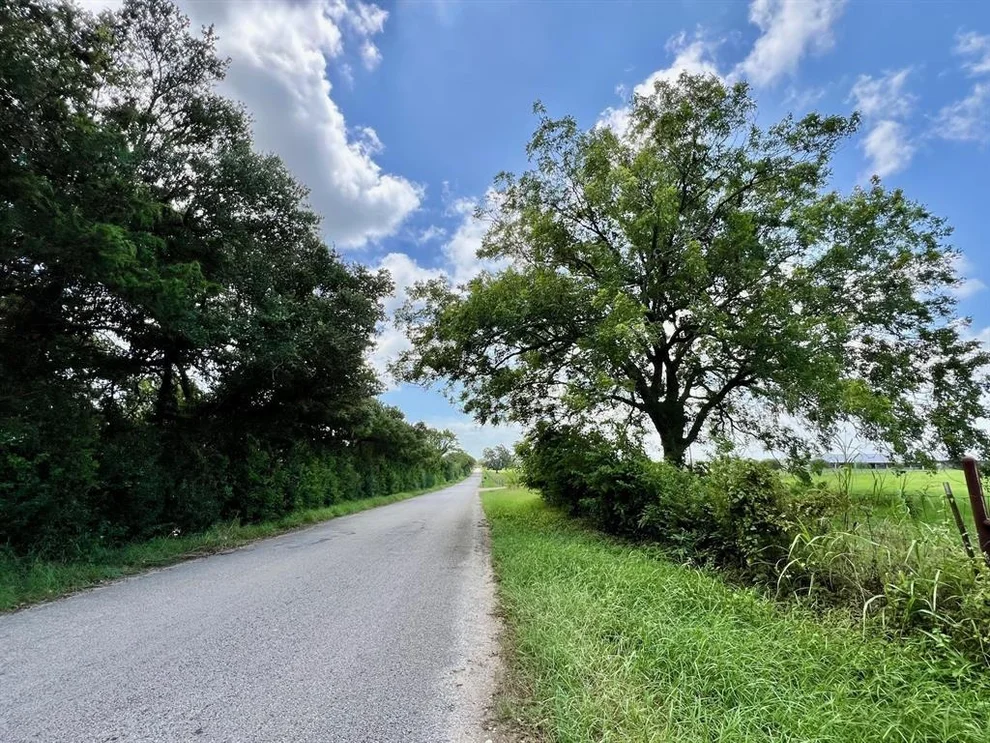 Unit for sale at 1561 Oevermann Road, Burton, TX 77835