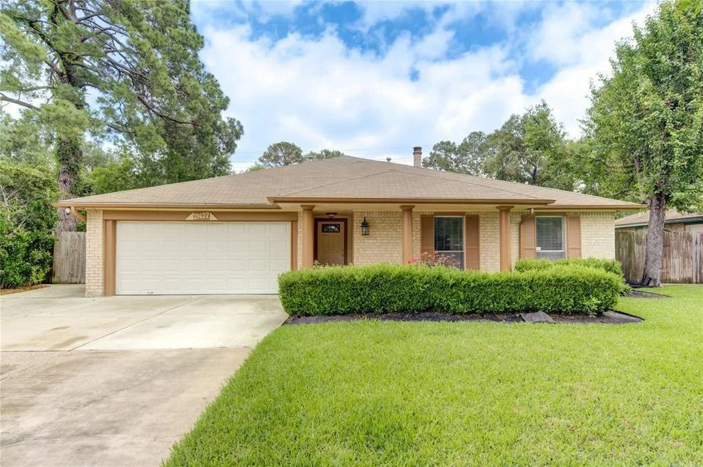 Unit for sale at 21422 Glenbranch Drive, Spring, TX 77388