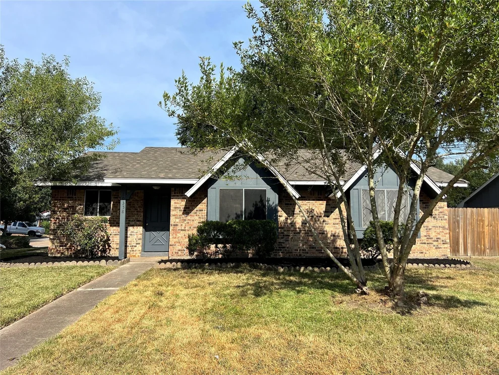 Unit for sale at 10358 Misty River Drive, Houston, TX 77086