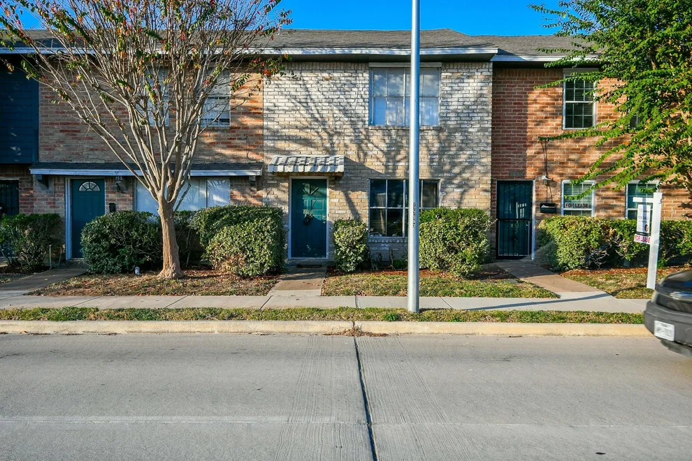 Unit for sale at 7851 Fuqua Street, Houston, TX 77075