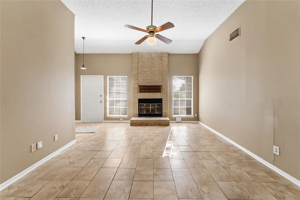 Unit for sale at 4717 Woodway Avenue, Rosenberg, TX 77471