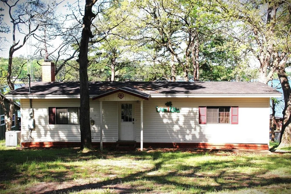 Unit for sale at 376 Dogwood Lane W, Crockett, TX 75835