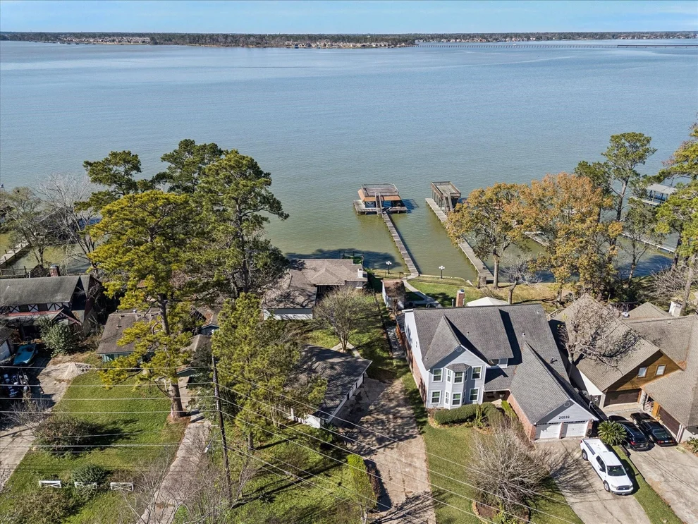 Unit for sale at 20535 Appaloosa Trail, Crosby, TX 77532