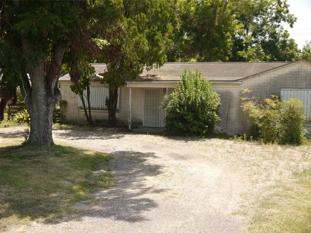Unit for sale at 9309 Emnora Lane, Houston, TX 77080