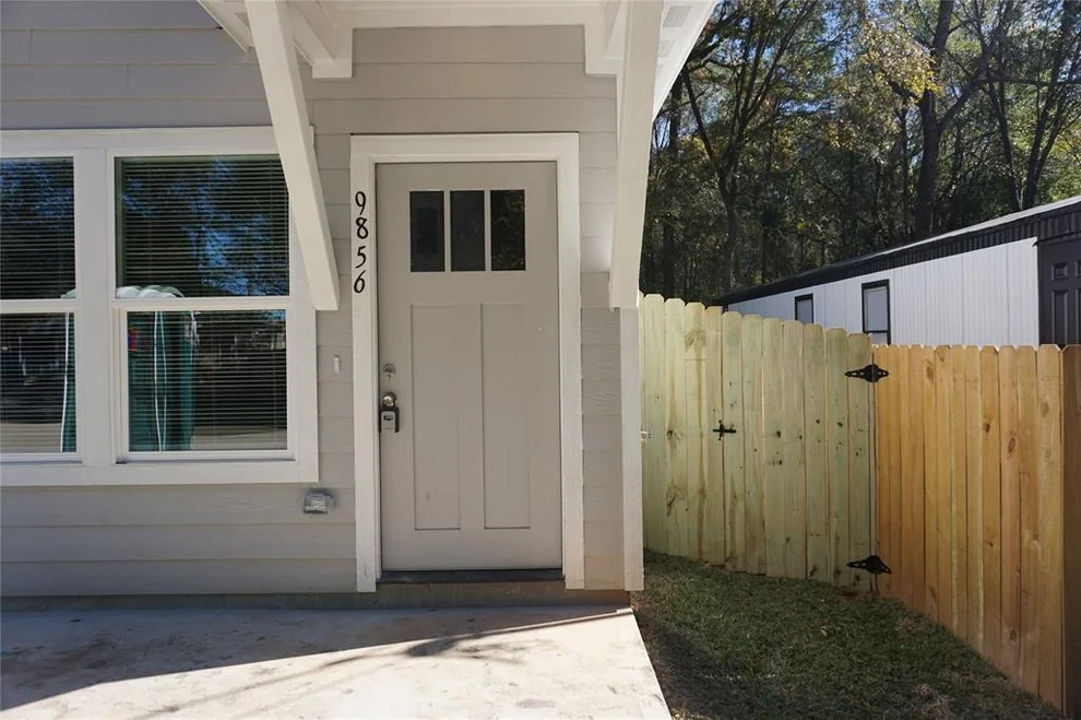 Unit for sale at 10023 Calendar St, Willis, TX 77318