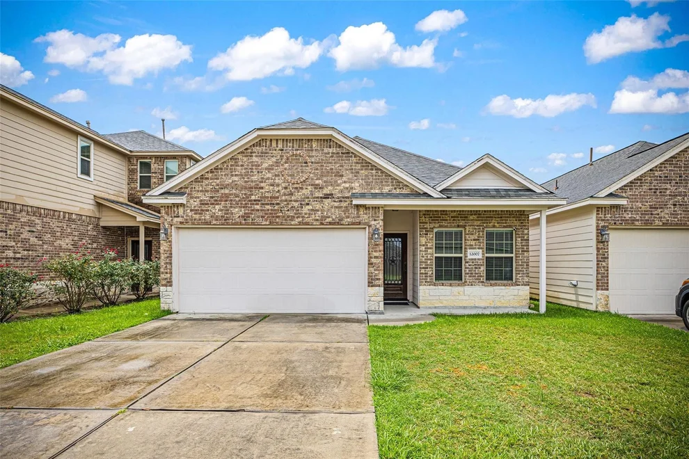 Unit for sale at 12007 Northpointe Meadows Drive, Tomball, TX 77377