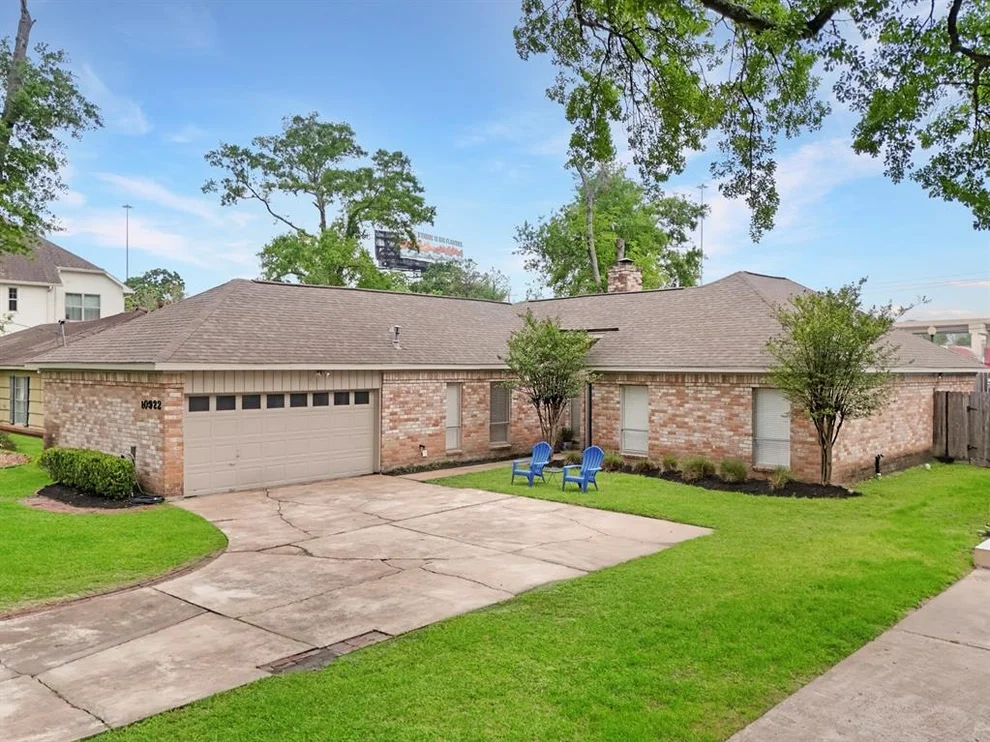 Unit for sale at 10922 Lasso Lane, Houston, TX 77079