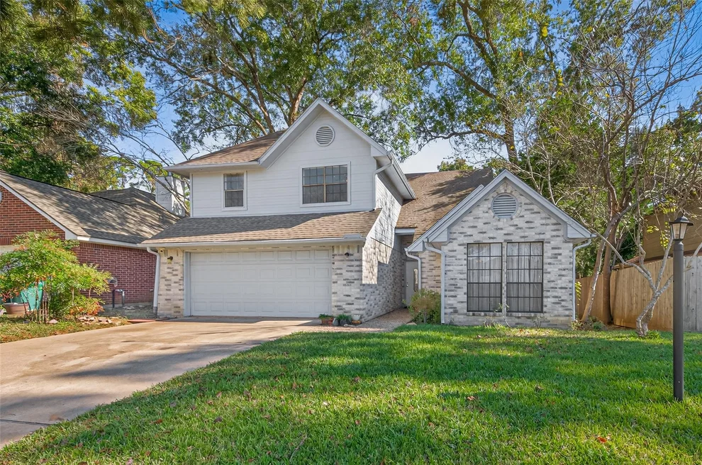 Unit for sale at 4906 Pleasure Lake Lane, Willis, TX 77318