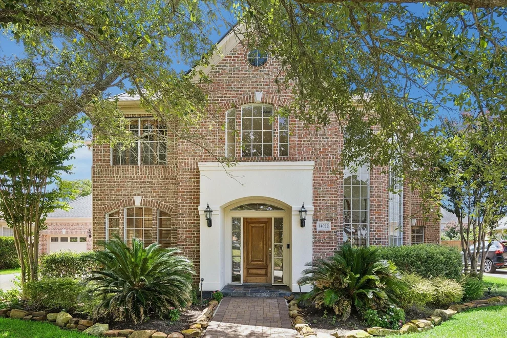 Unit for sale at 14022 Barnhart Boulevard, Houston, TX 77077
