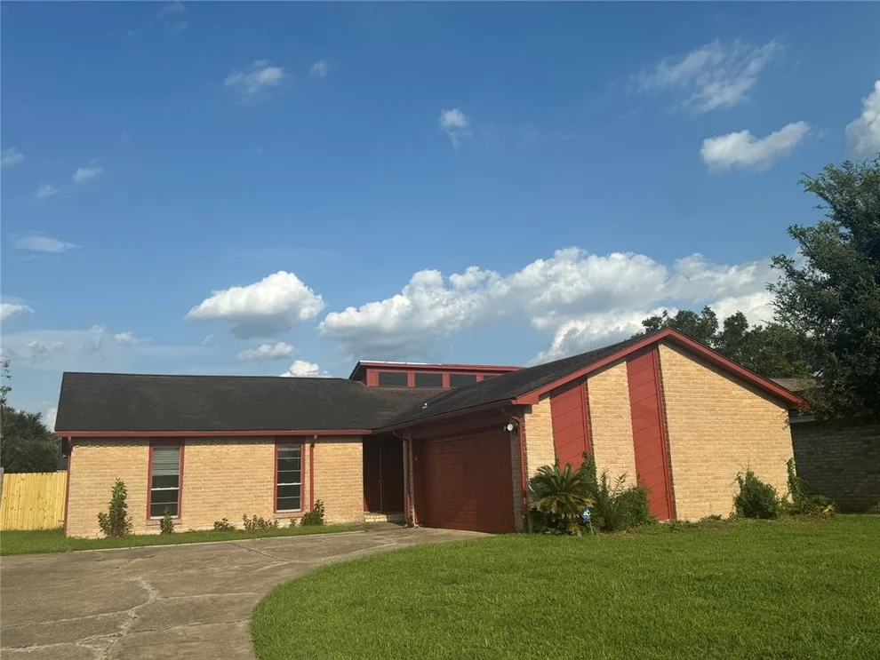 Unit for sale at 16315 Bird Dog Drive, Missouri City, TX 77489
