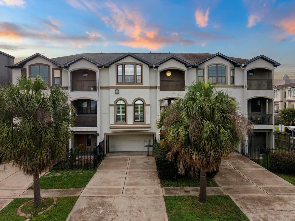Unit for sale at 2604 Chenevert Street, Houston, TX 77004