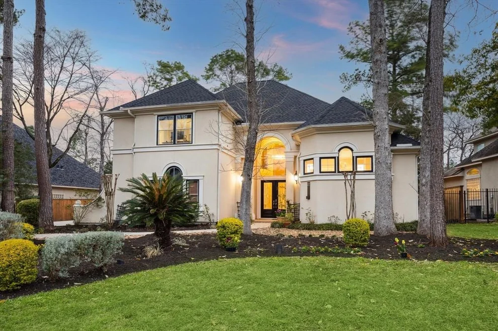Unit for sale at 22 Snow Pond Place, The Woodlands, TX 77382