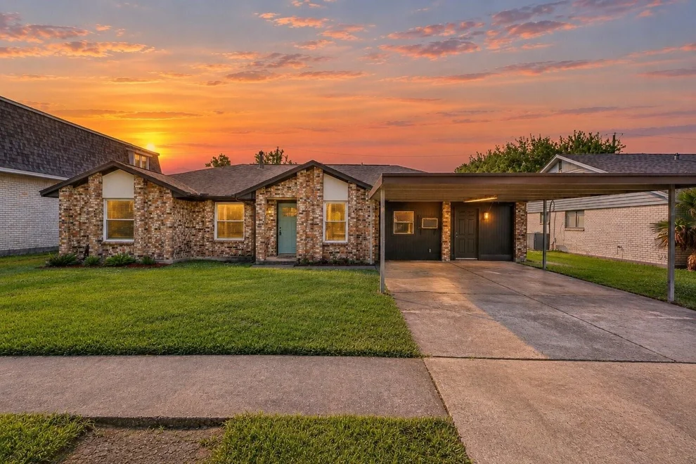 Unit for sale at 3410 Crestmeadow Drive, Pasadena, TX 77505