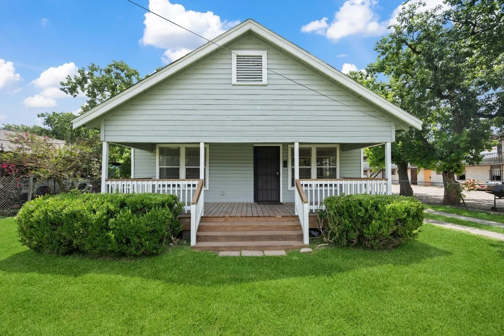 Unit for sale at 3822 Wipprecht Street, Houston, TX 77026