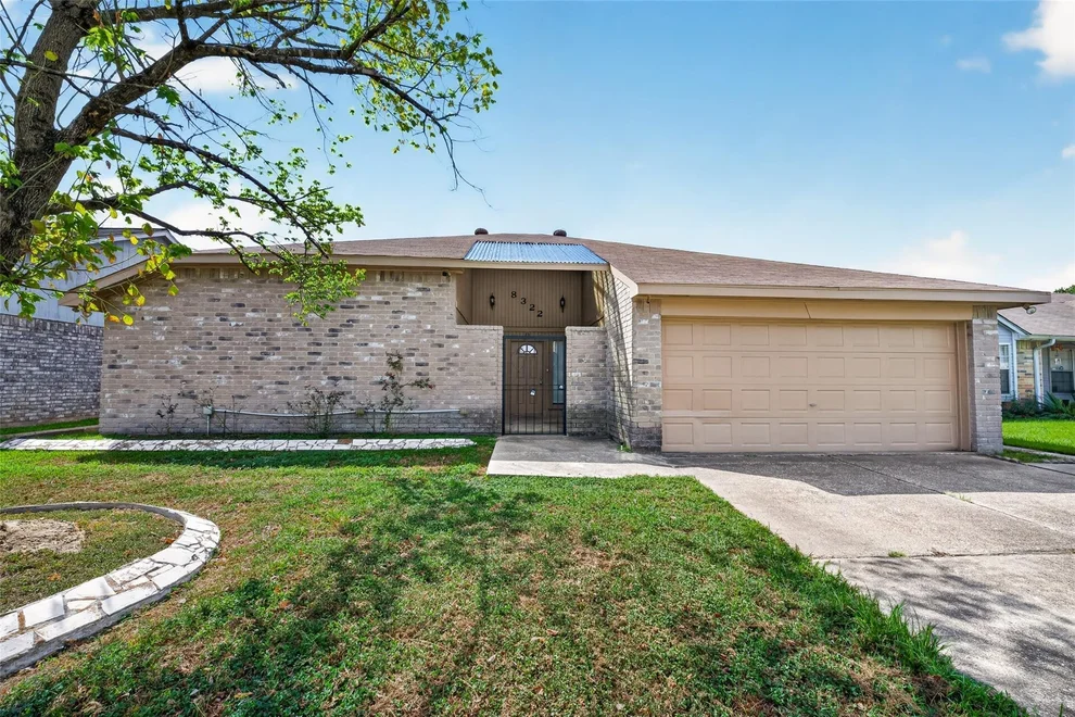 Unit for sale at 8322 Carmelwood Lane, Humble, TX 77338