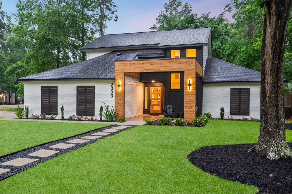 Unit for sale at 2003 Longstraw Place, The Woodlands, TX 77380
