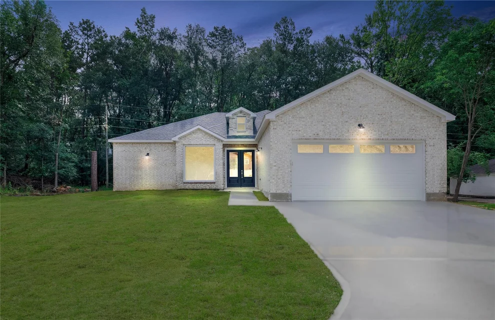 Unit for sale at 1049 Broadmoor Drive, Huntsville, TX 77340