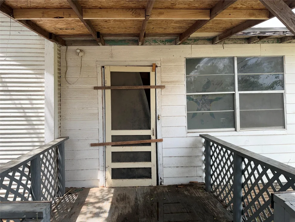 Unit for sale at 514 W Avenue D, Poteet, TX 78065