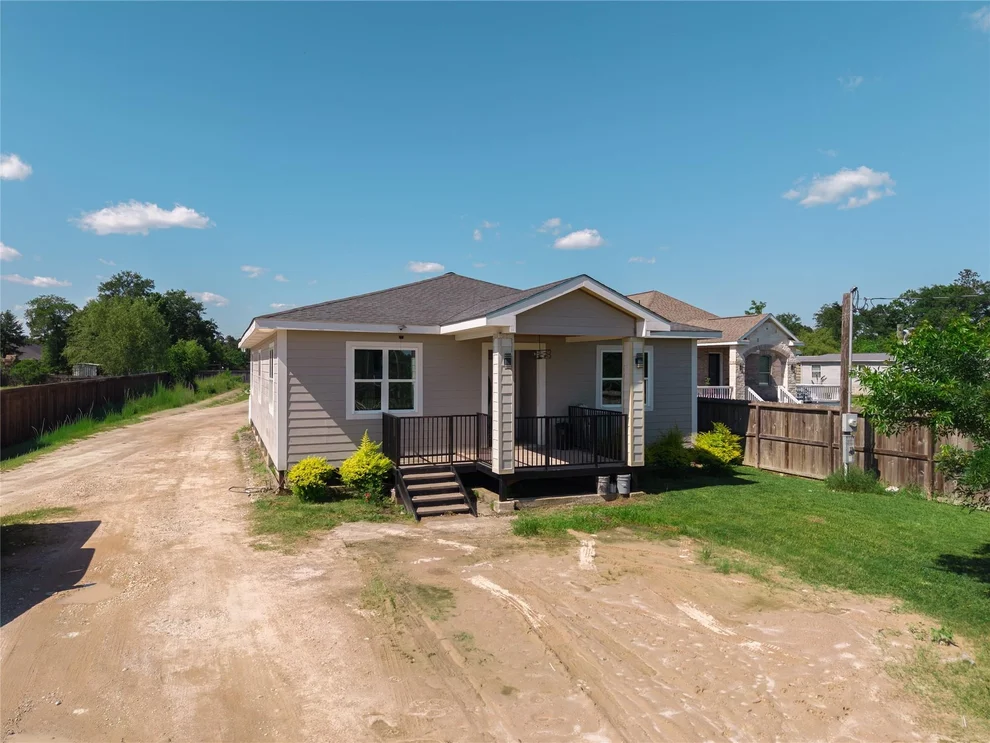 Unit for sale at 508 County Road 5035, Cleveland, TX 77327