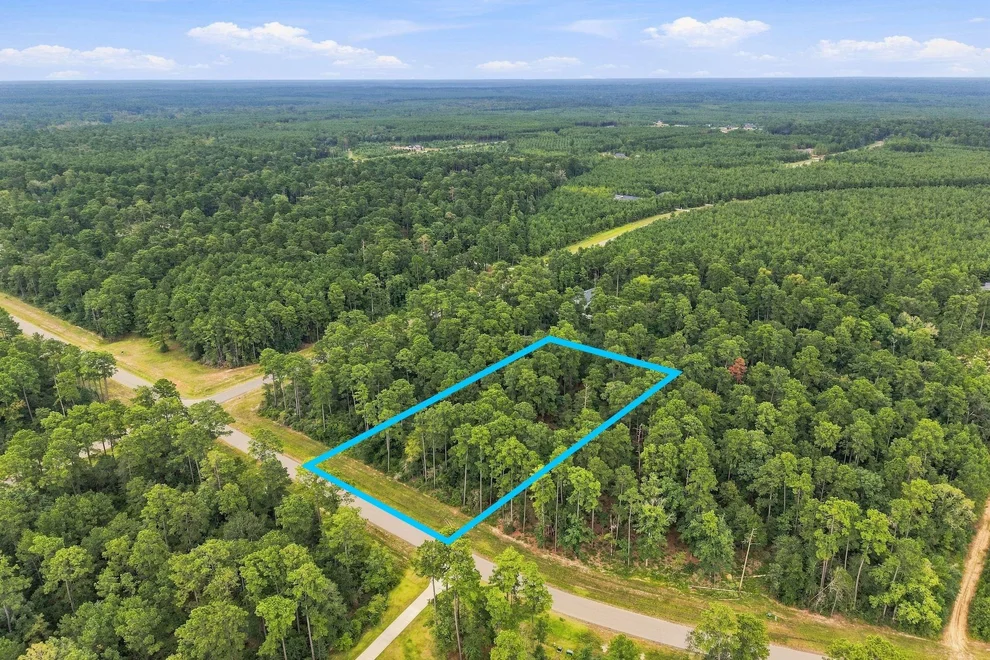 Unit for sale at 15890 Four Hills Road, Willis, TX 77378