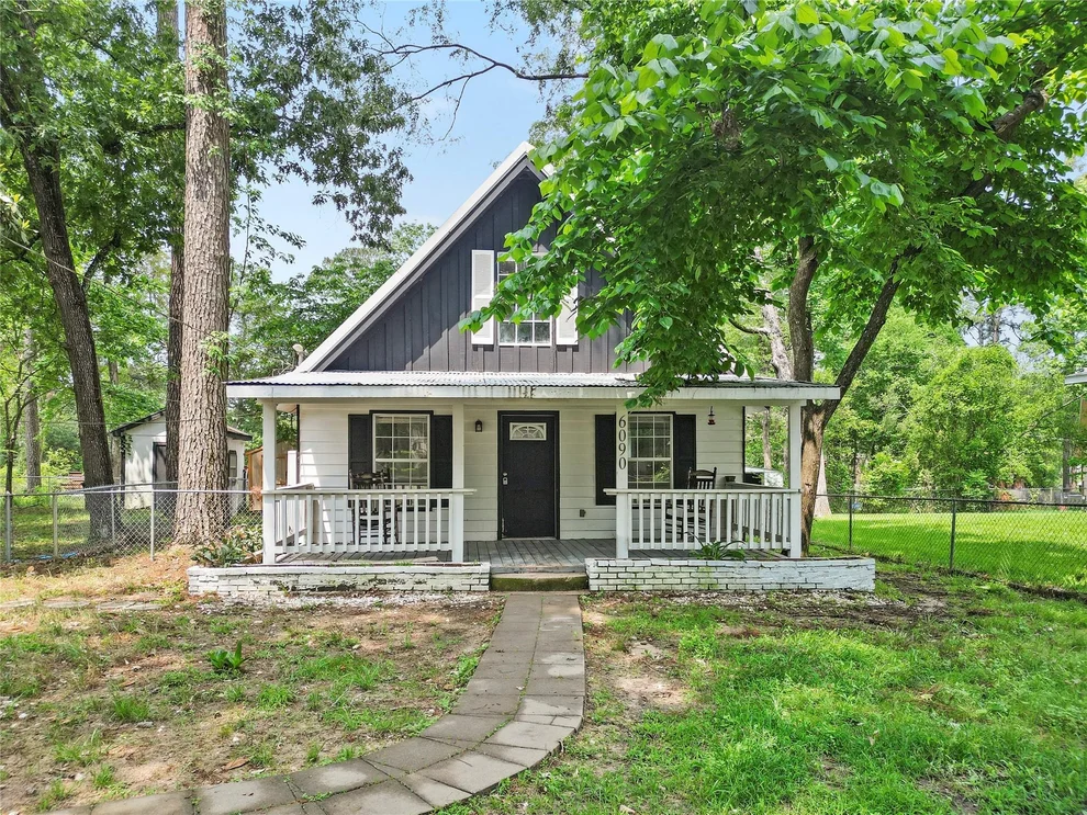 Unit for sale at 6090 Skylane Drive, Montgomery, TX 77316