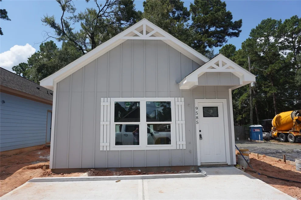 Unit for sale at 9583 Darkwood Street, Willis, TX 77318
