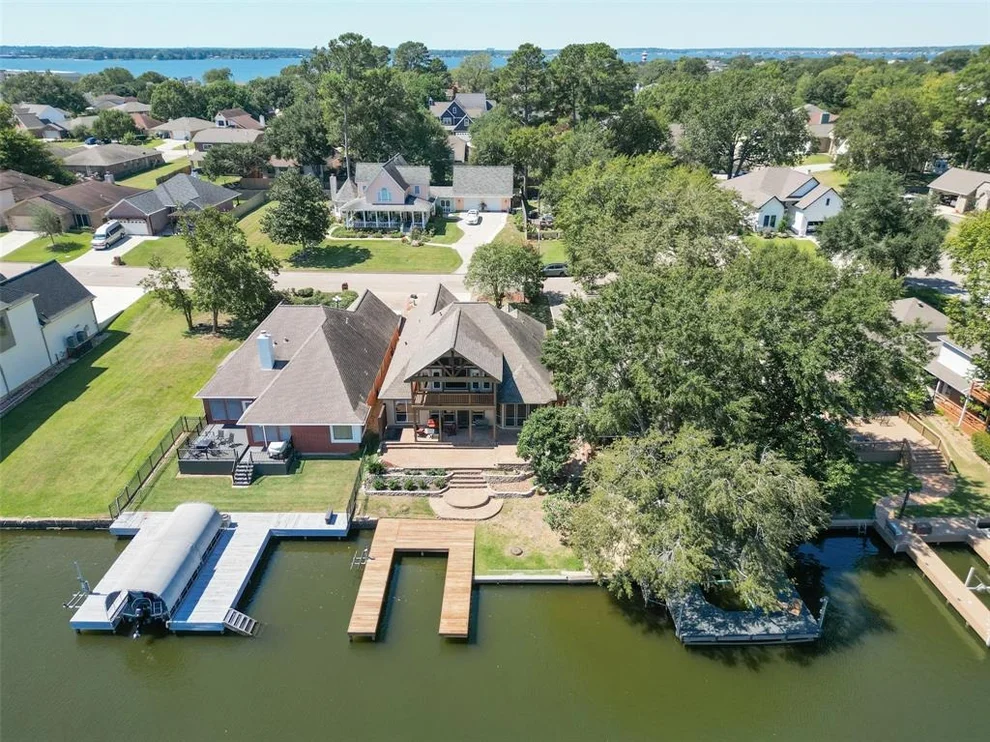 Unit for sale at 6847 Kingston Cove Lane, Willis, TX 77318