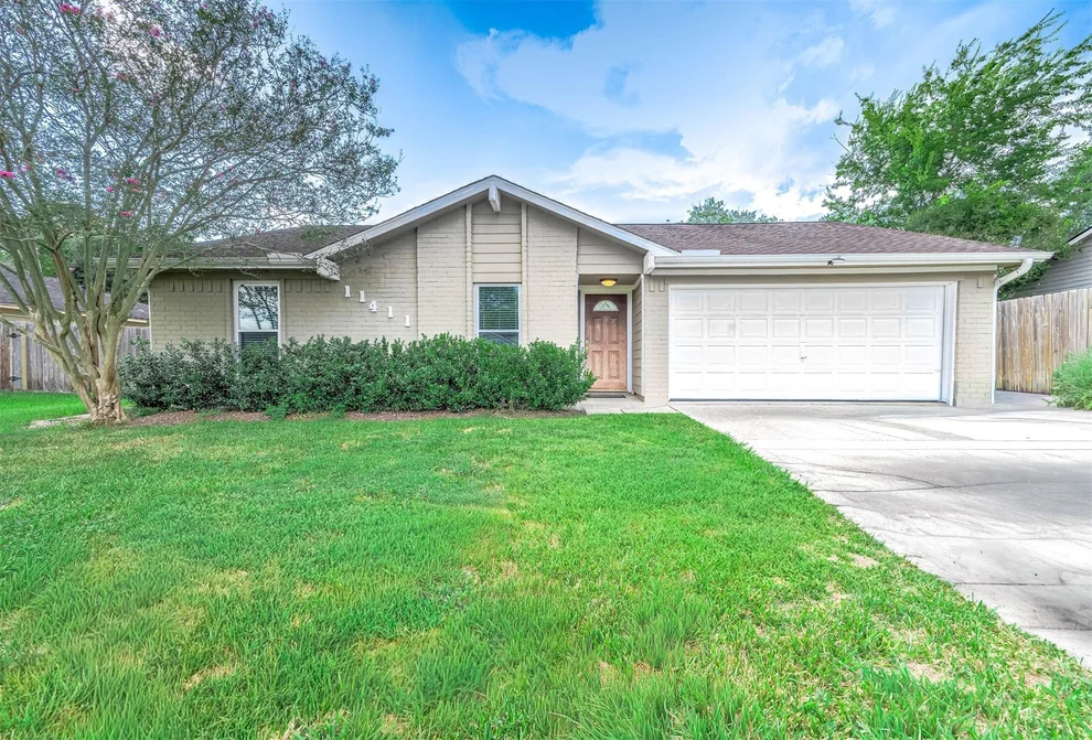 Unit for sale at 11411 Marrs Drive, Houston, TX 77065