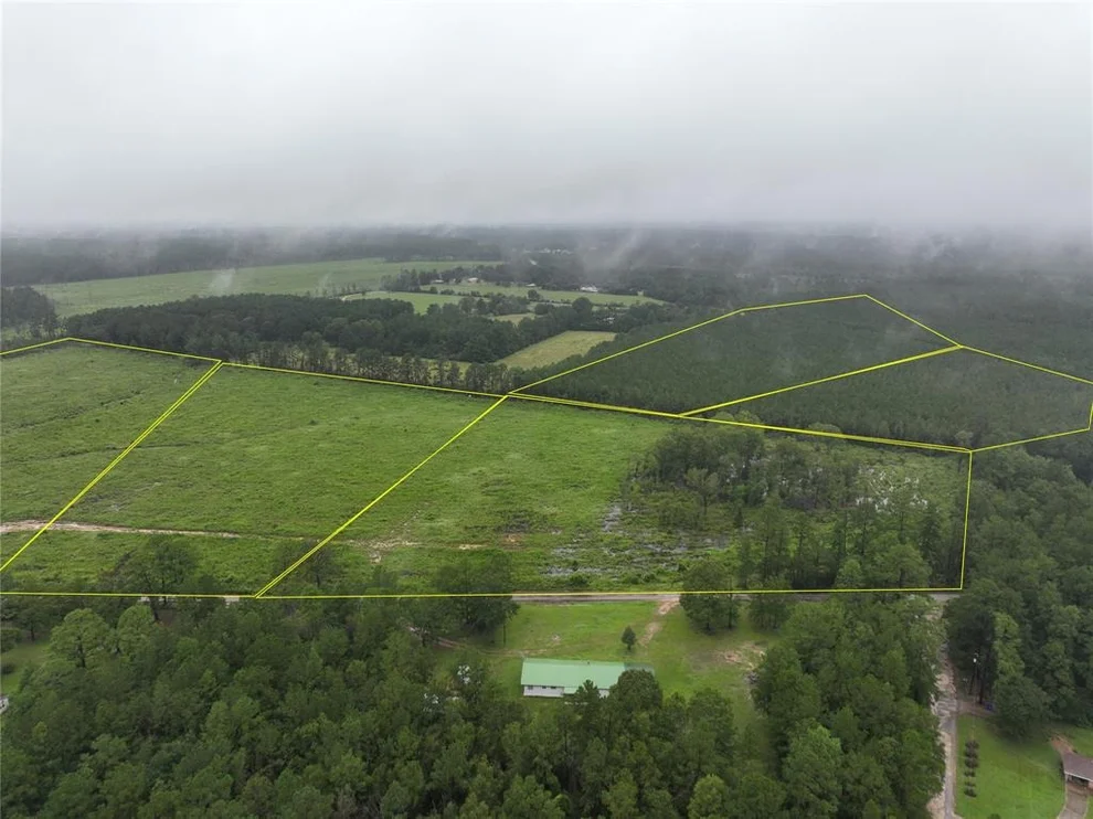 Unit for sale at 8 Sunflower Road, Dallardsville, TX 77351