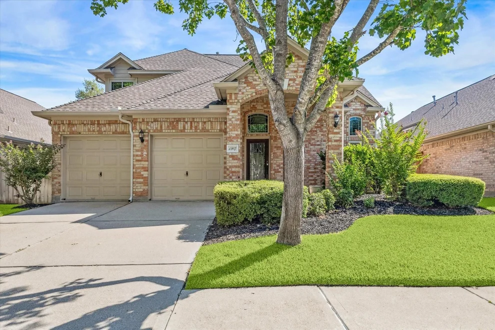 Unit for sale at 1207 Parkhaven Lane, Houston, TX 77077