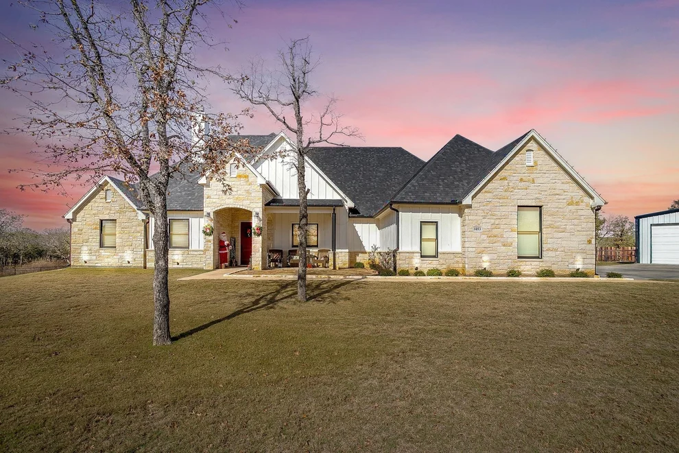 Unit for sale at 1053 Churchill Lane, Millsap, TX 76066
