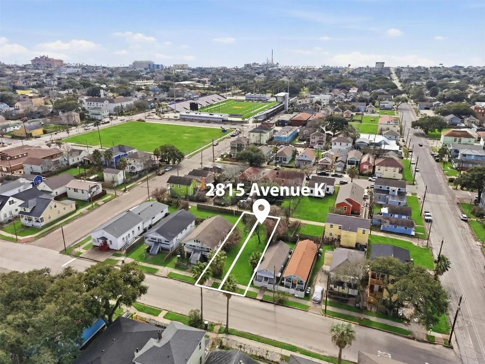 Unit for sale at 2815 Avenue K, Galveston, TX 77550