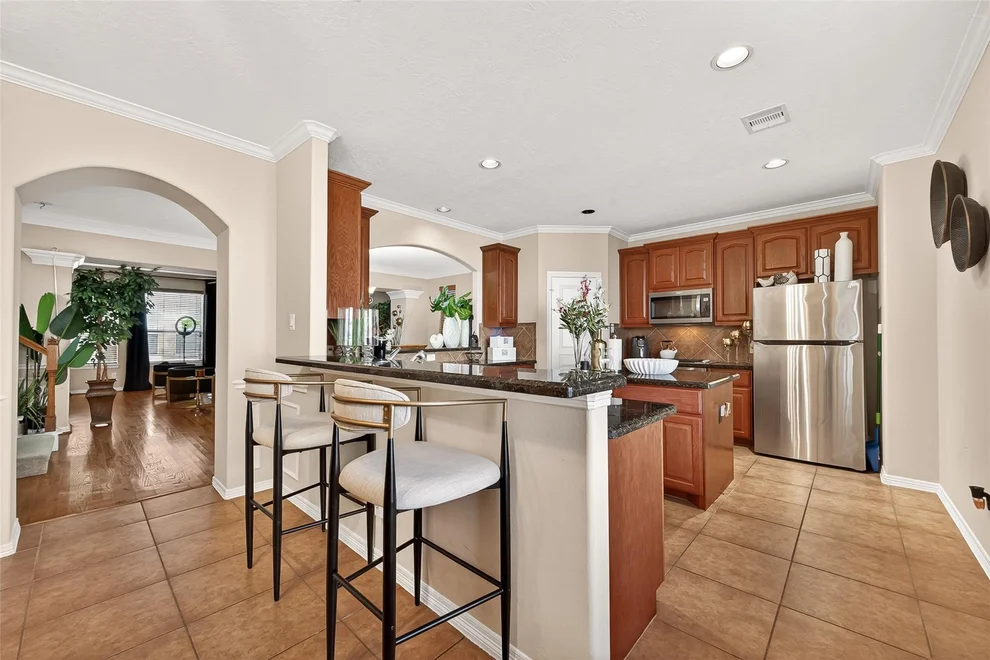 Unit for sale at 3418 Skyline Village Drive, Houston, TX 77057