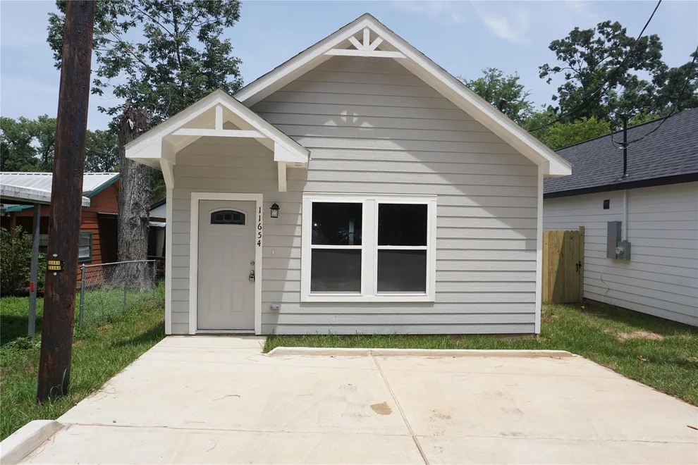 Unit for sale at 9763 Blackgum Street, Willis, TX 77318