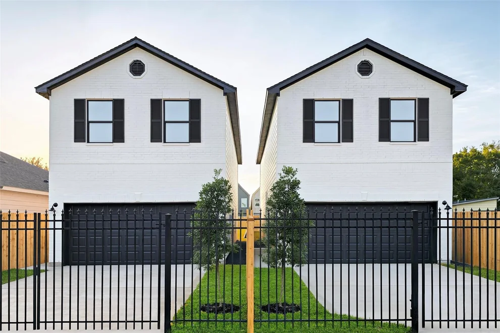Unit for sale at 5915 Haight Street, Houston, TX 77028