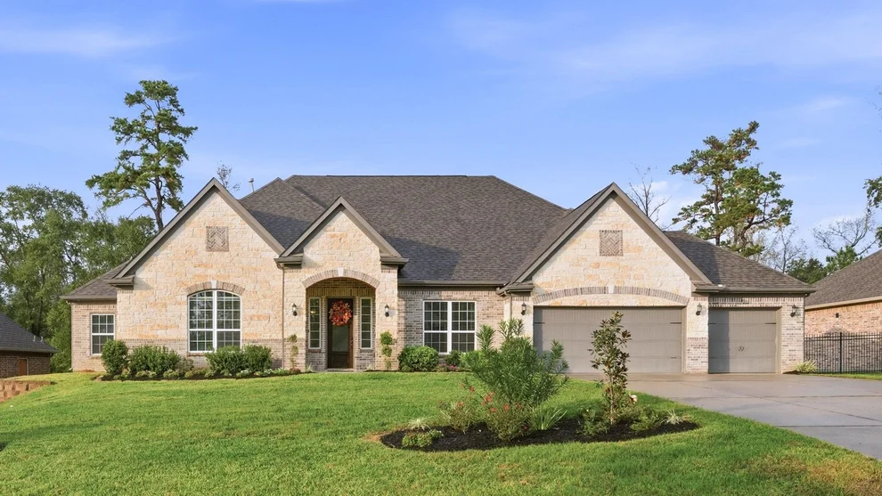 Unit for sale at 203 Magnolia Reserve Loop, Magnolia, TX 77354
