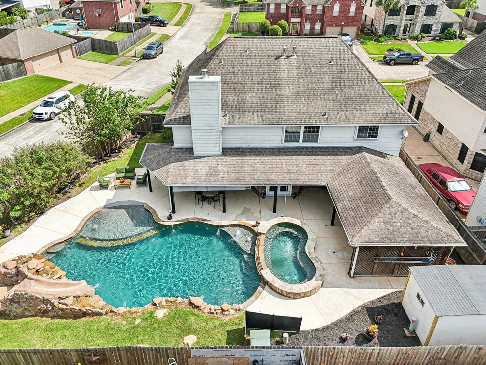 Unit for sale at 4302 Tree Line Drive, Pasadena, TX 77505