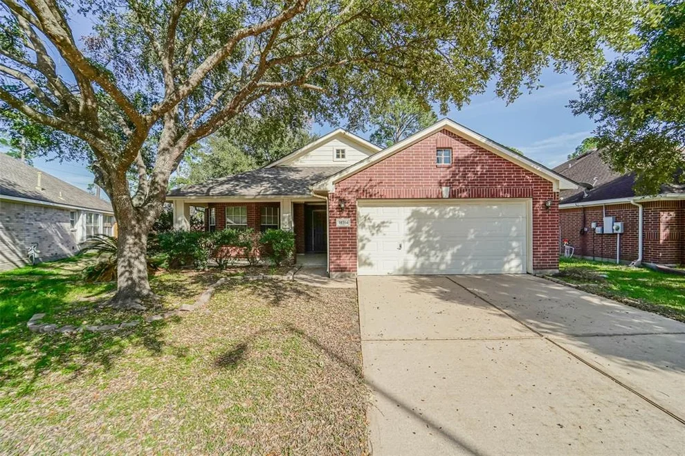 Unit for sale at 10314 Friars Hill, Houston, TX 77070