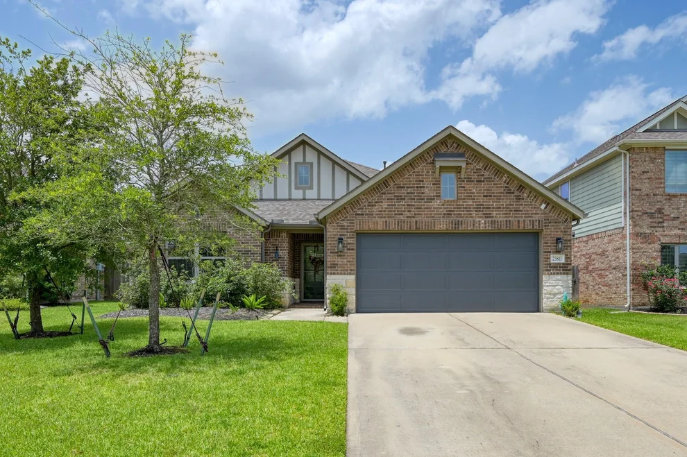 Unit for sale at 23811 Hickory Lakes Lane, New Caney, TX 77357