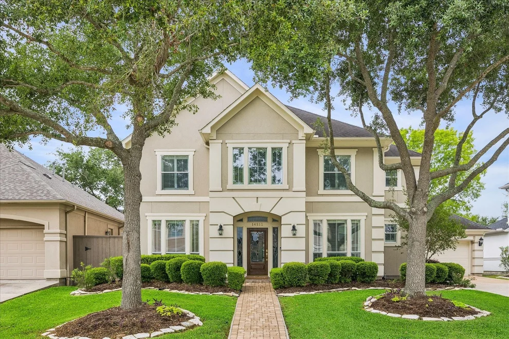 Unit for sale at 14211 Quiet Bluff Lane, Houston, TX 77077