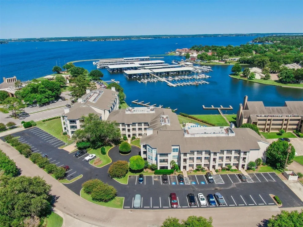 Unit for sale at 12800 Melville Drive, Montgomery, TX 77356