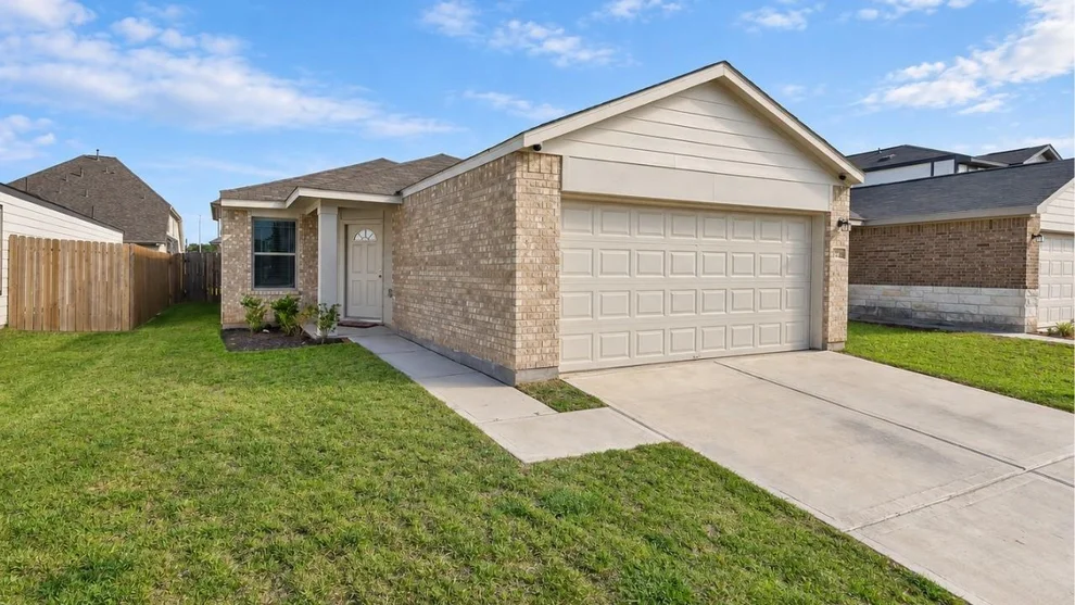Unit for sale at 5307 Basquiat Drive, Houston, TX 77048