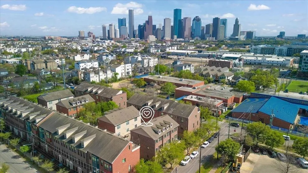 Unit for sale at 2110 Shearn Street, Houston, TX 77007