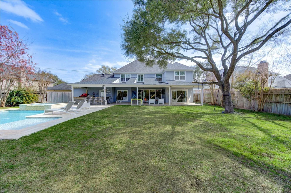 Unit for sale at 1726 Ashbury Park Drive, Houston, TX 77077