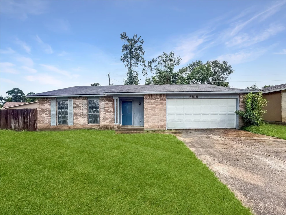 Unit for sale at 5815 Evening Shadows Lane, Spring, TX 77373
