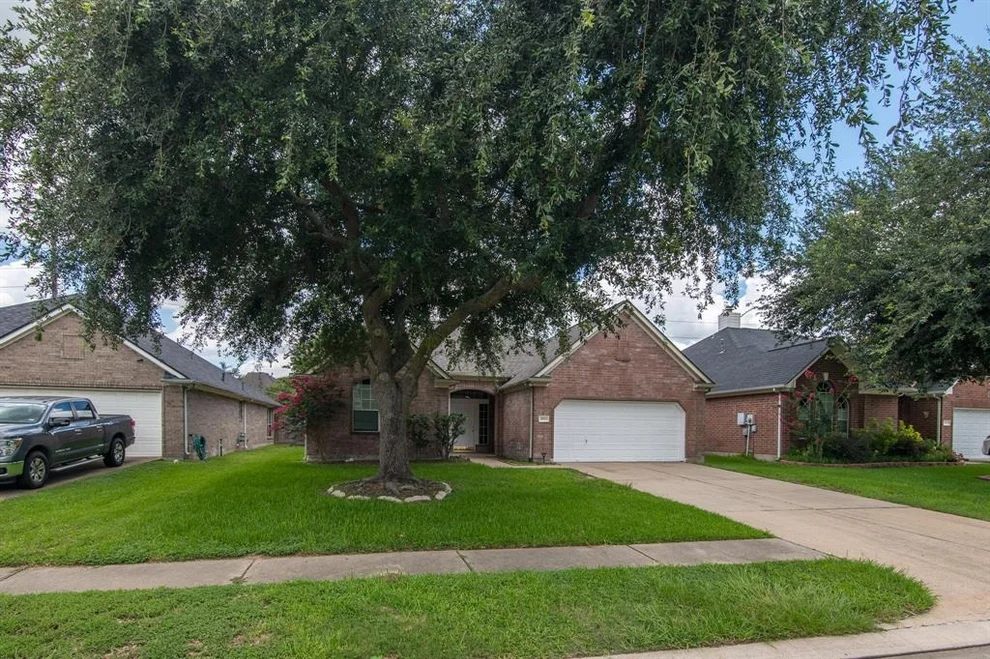 Unit for sale at 2931 Sunbird Drive, Houston, TX 77084