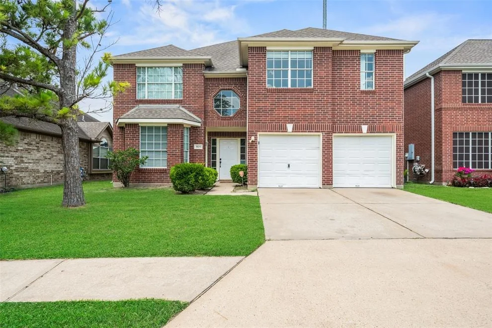 Unit for sale at 11011 Hunting Path Court, Houston, TX 77065
