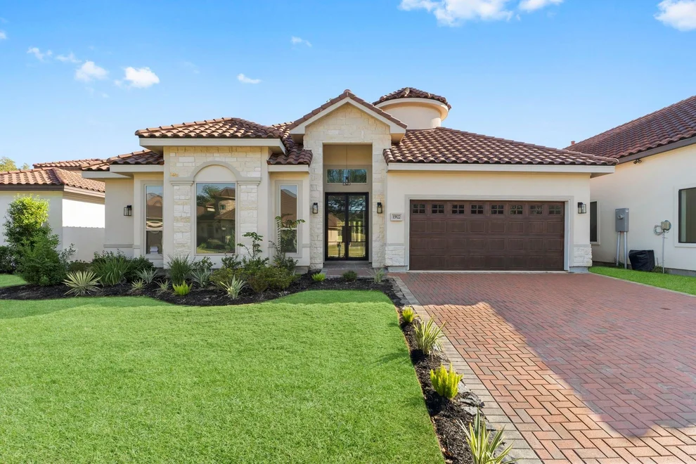 Unit for sale at 15922 Bridges Fairway Lane, Houston, TX 77068
